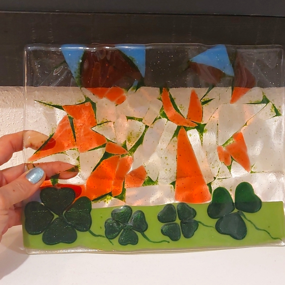 3/$20 Unique Tray Table Decor Orange and Four Leaf Accents - Picture 3 of 5